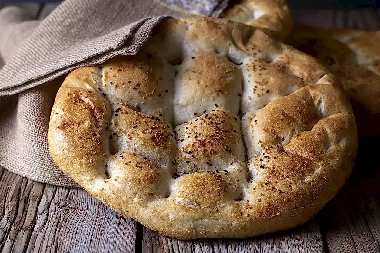 Ramazan Pidesi Tarifi: Evde Ramazan Pidesi Nasıl Yapılır? image