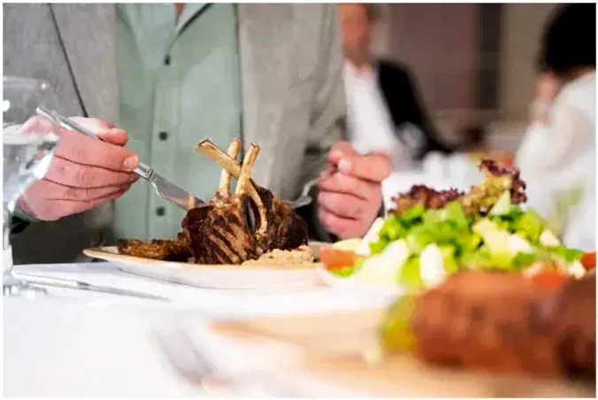 Erguvan Restaurant image